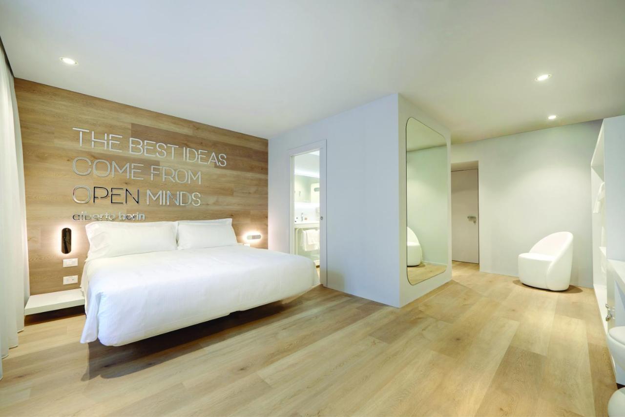 Youme Design Place Hotel Trieste Eksteriør bilde