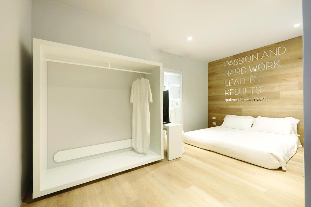Youme Design Place Hotel Trieste Eksteriør bilde
