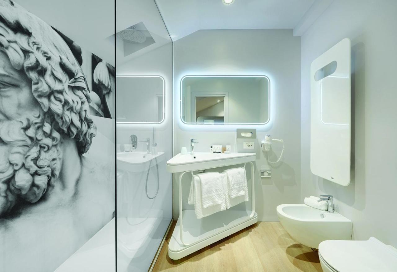 Youme Design Place Hotel Trieste Eksteriør bilde
