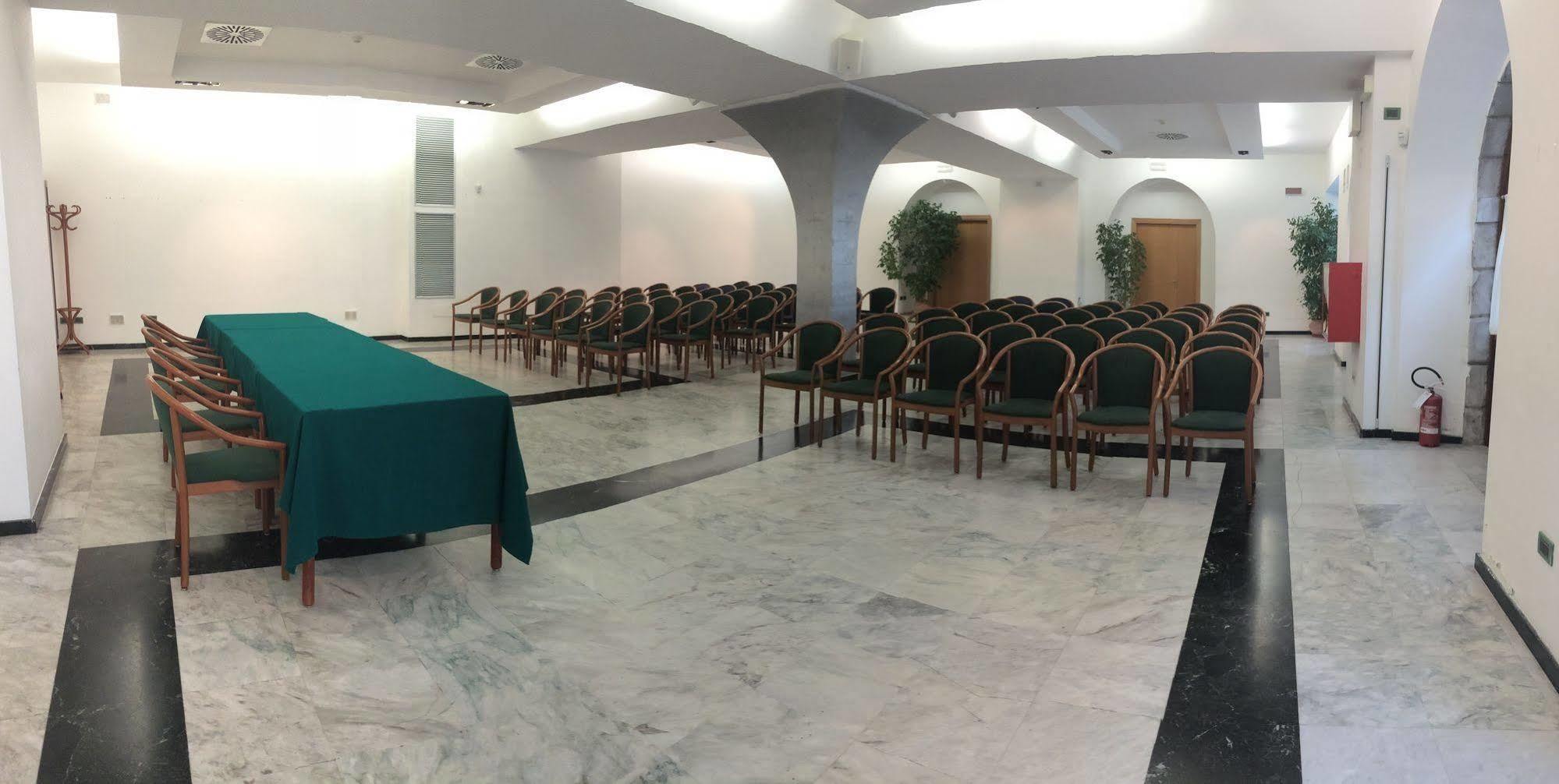 Youme Design Place Hotel Trieste Eksteriør bilde