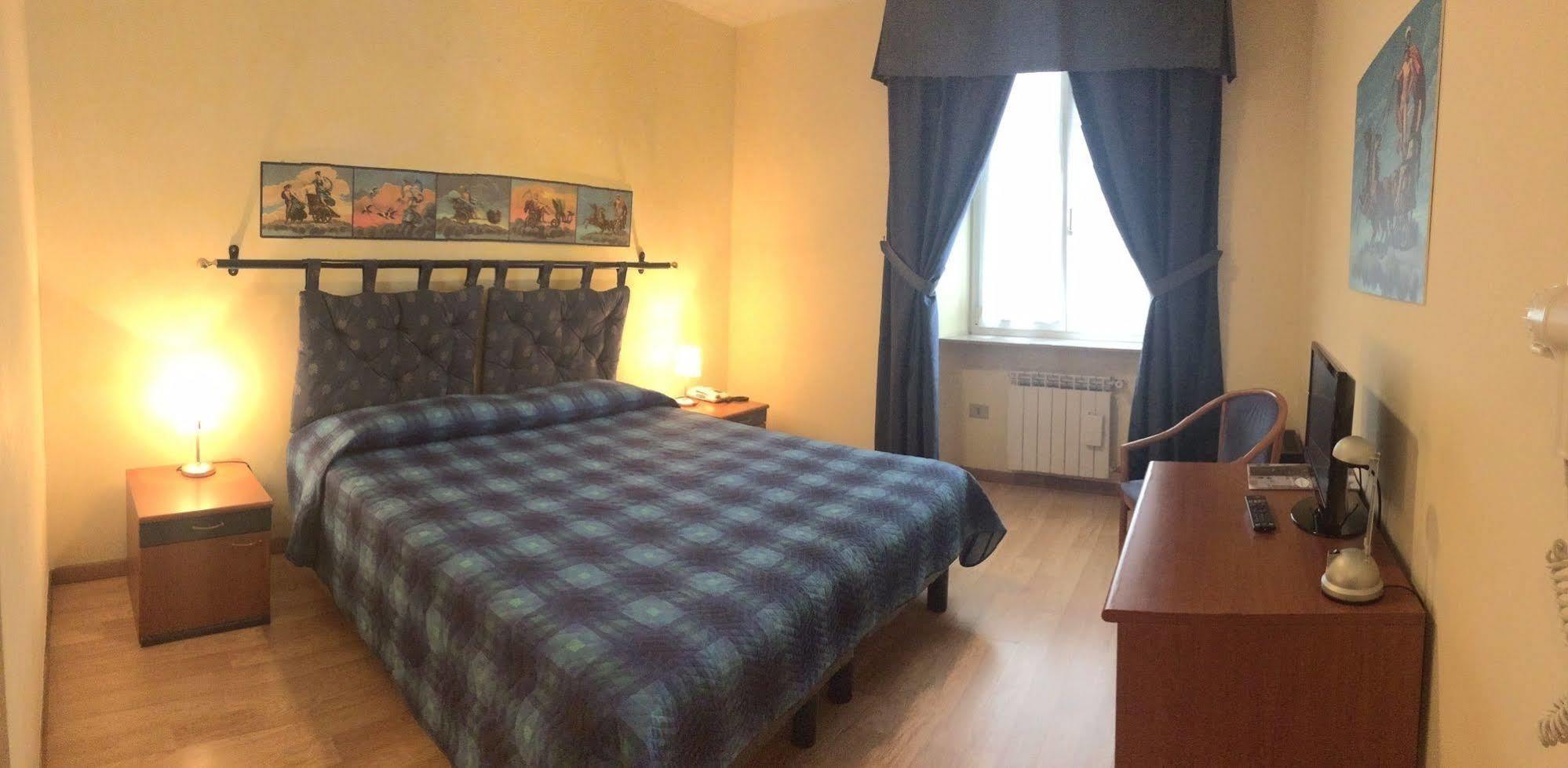 Youme Design Place Hotel Trieste Eksteriør bilde